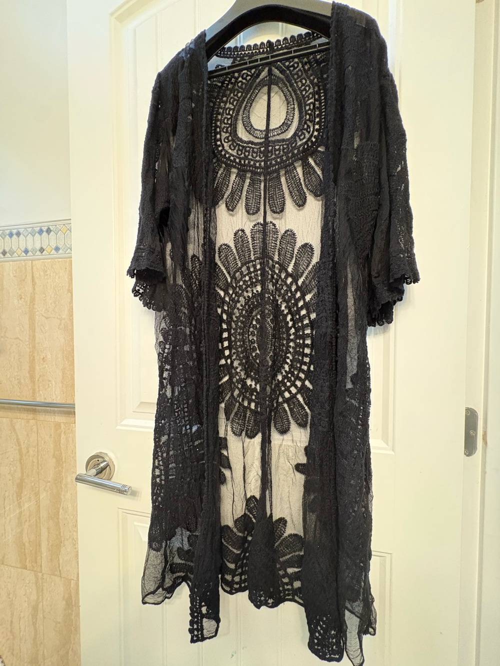 New Women’s Black Crochet Lace Kimono Cover-Up OS